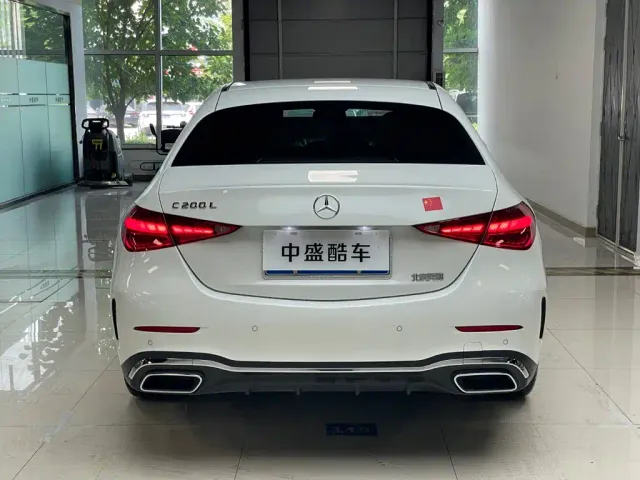 Mercedes-Benz C-Class — Фото автомобиля 24