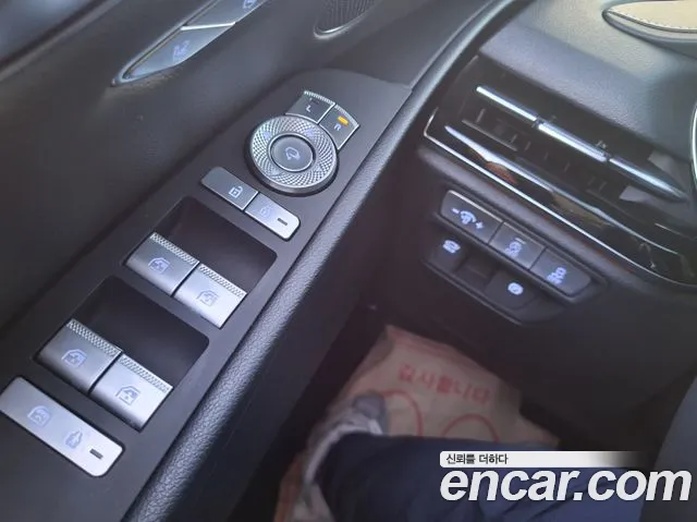 Genesis G80 RG3 — Фото автомобиля 8