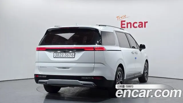 Kia Canival Carnival 4 поколение Дизель 9 мест Prestige — Фото автомобиля 2