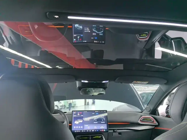 ARCFOX Arcfox Alpha S5 2024 560MAX 185kW — Фото автомобиля 17