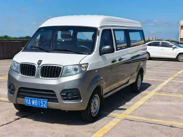 Jinbei New Hiace X30L — Фото автомобиля 4
