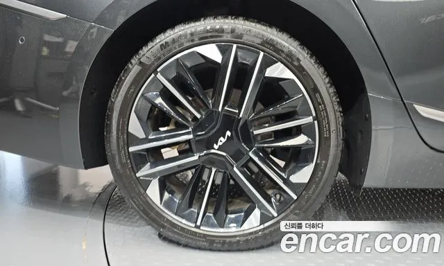 Kia K8 (New) Hybrid — Фото автомобиля 5