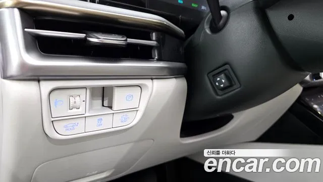 Hyundai Grandeur GN7 — Фото автомобиля 27