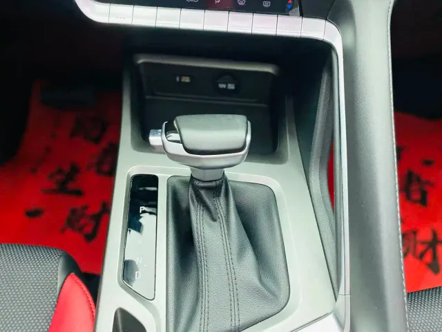 Changan CS35 Plus — Фото автомобиля 10