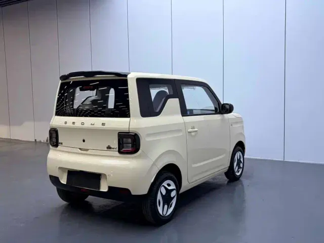 Geely Panda — Фото автомобиля 9
