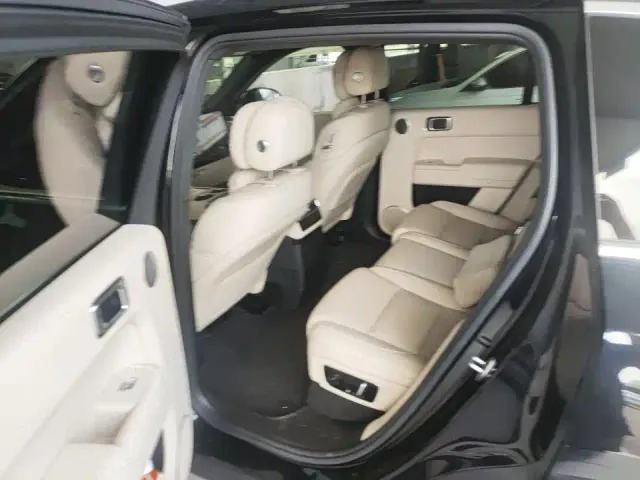 Li Auto L7 — Фото автомобиля 7