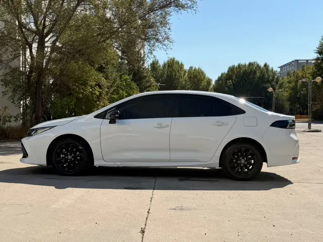 Toyota Corolla — Фото автомобиля 8