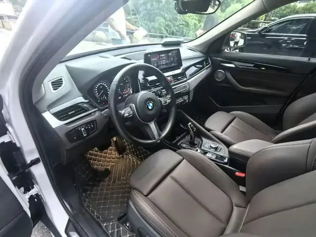BMW X1 — Фото автомобиля 7