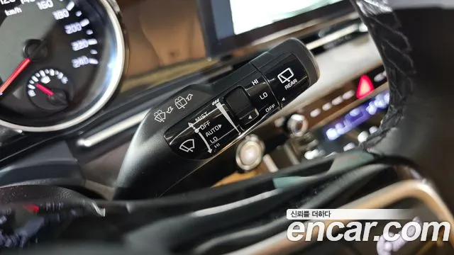 Kia Canival Carnival 4 поколение 9 мест Prestige — Фото автомобиля 26