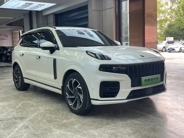 Lynk & Co 09 EM-P — Фото автомобиля 3