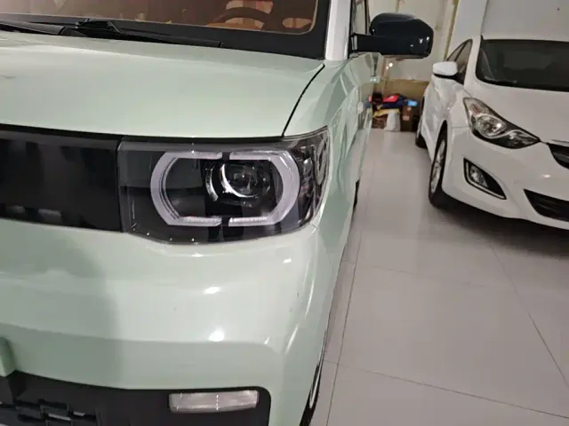 Wuling Hongguang Mini EV — Фото автомобиля 23