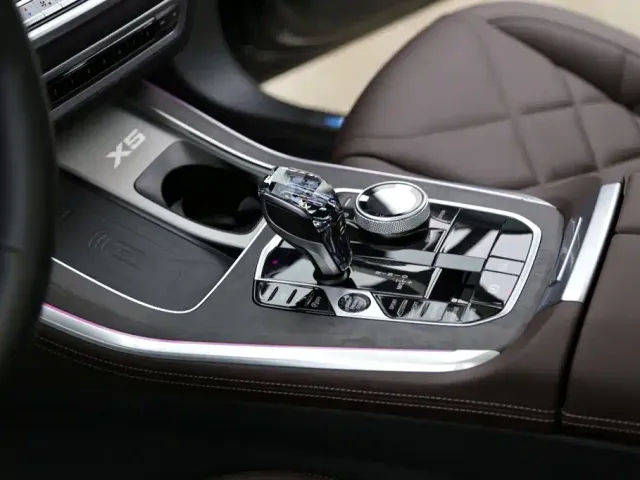 BMW X5 — Фото автомобиля 15