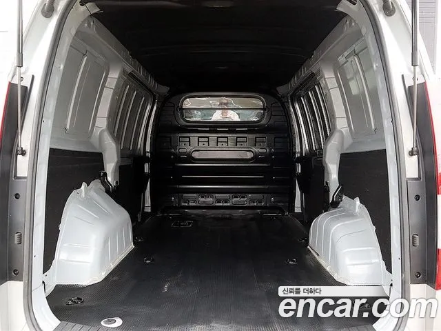 Hyundai Staria Staria Карго 3 места — Фото автомобиля 16