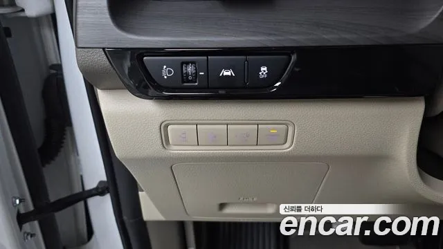 Kia Carnival 4th Gen — Фото автомобиля 29