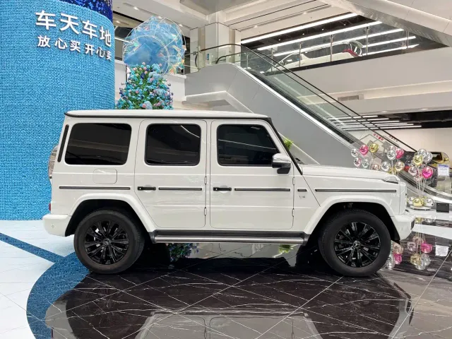 Mercedes-Benz G-Class — Фото автомобиля 4