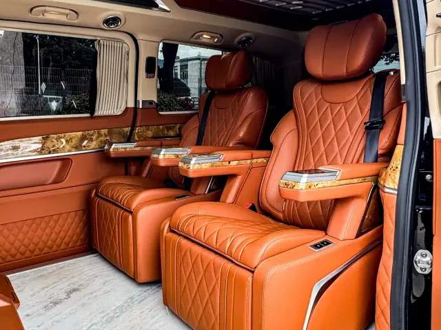 Mercedes-Benz V-Class — Фото автомобиля 9