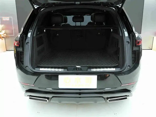 Land Rover Range Rover Sport — Фото автомобиля 21
