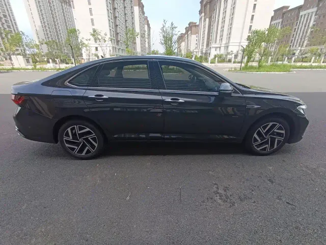 Volkswagen Sagitar — Фото автомобиля 3