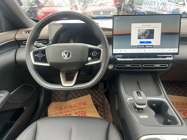 Changan Eado — Фото автомобиля 4