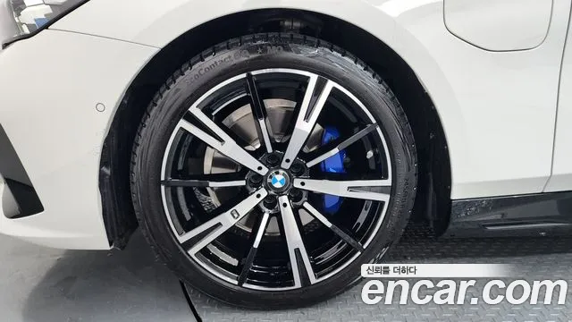 BMW 5-Series 5 серия (G60) — Фото автомобиля 5