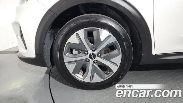 Kia Niro Niro Plus Earth — Фото автомобиля 5