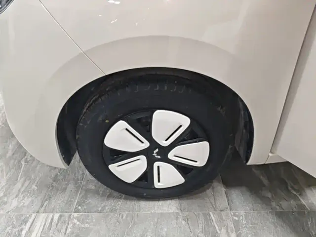 Wuling Hongguang Mini EV — Фото автомобиля 22