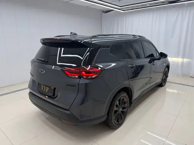 Chevrolet Orlando — Фото автомобиля 6