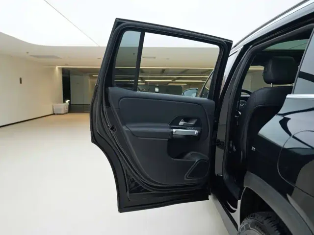 Mercedes-Benz GLB-Class — Фото автомобиля 15