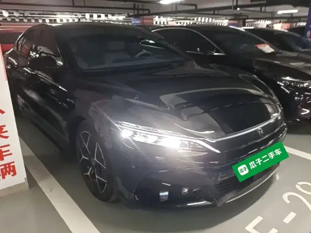 BYD Han — Фото автомобиля 3