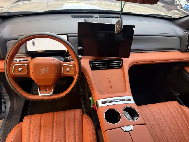 Jetour X70L — Фото автомобиля 7