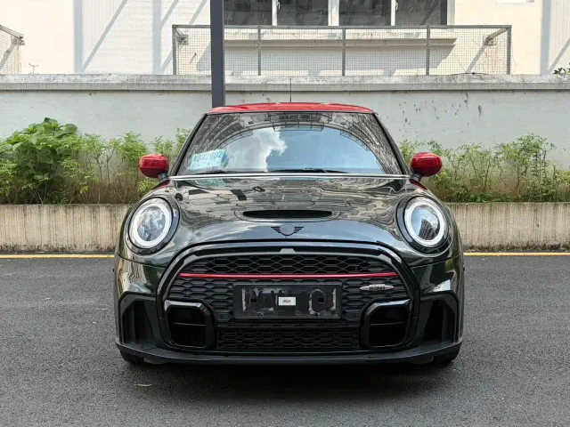 MINI John Cooper Works — Фото автомобиля 2