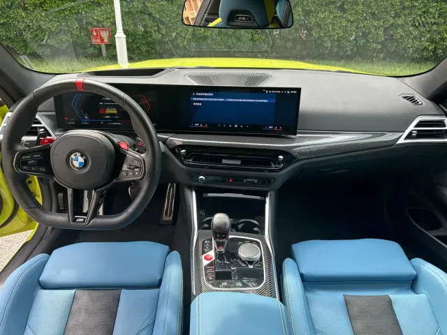 BMW M4 — Фото автомобиля 10