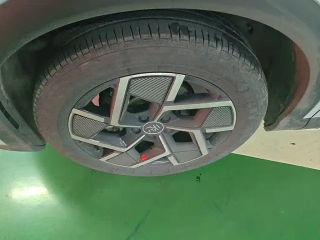 BYD Yuan PLUS — Фото автомобиля 22