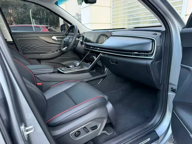 BAIC X7 — Фото автомобиля 6
