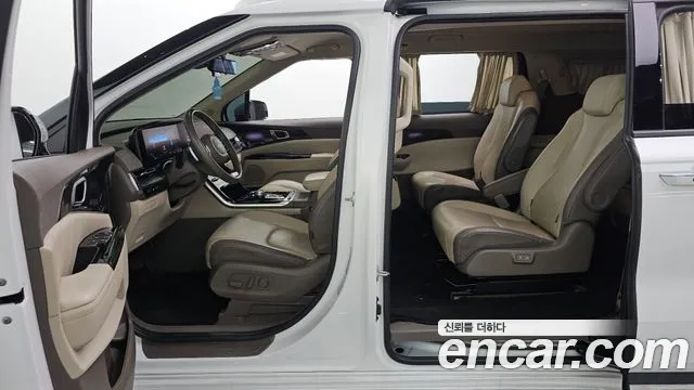 Kia Carnival 4th Gen — Фото автомобиля 24