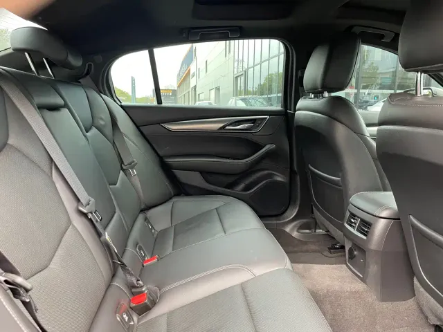 Cadillac CT5 — Фото автомобиля 12