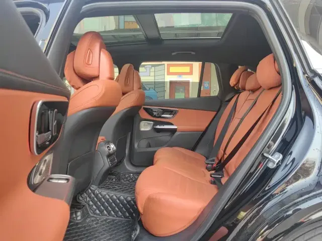 Mercedes-Benz GLC-Class — Фото автомобиля 16