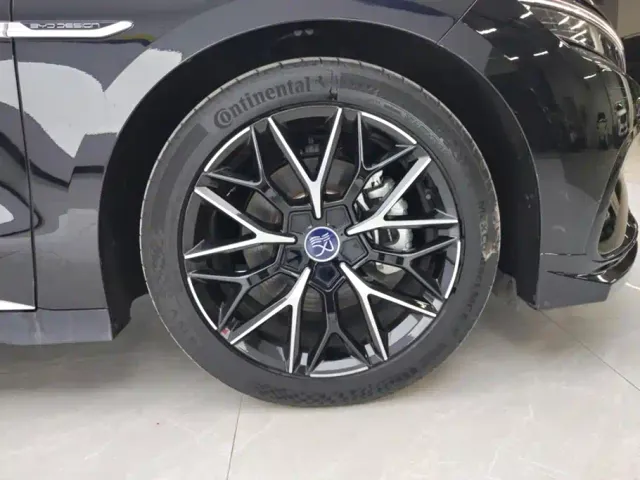 BYD Han — Фото автомобиля 6