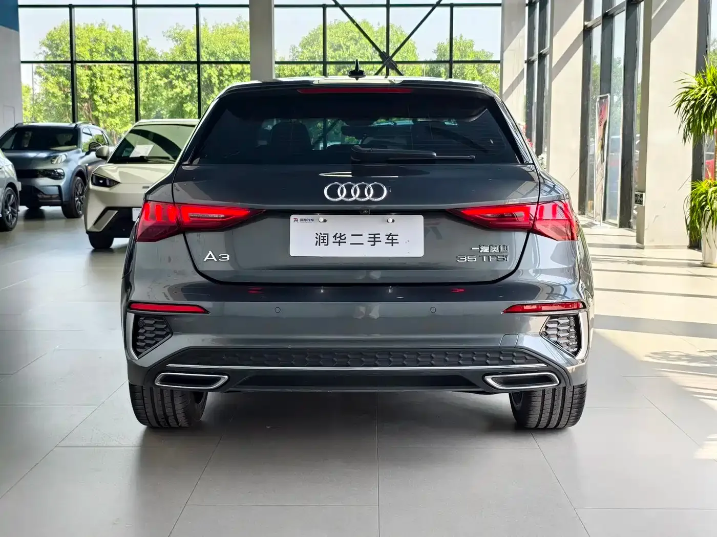 Audi Audi A3 2023 Facelift Sportback 35 TFSI Fashion Sport — Фото автомобиля 4