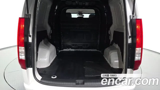 Hyundai Staria Staria Карго 5 мест — Фото автомобиля 20