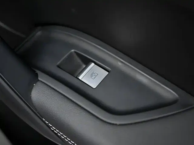 Audi Q5L — Фото автомобиля 27
