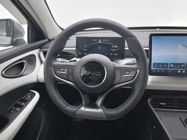 BYD Seal 05 DM-i — Фото автомобиля 11
