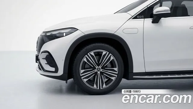 Mercedes-Benz EQS — Фото автомобиля 5