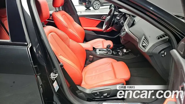 BMW 1-Series — Фото автомобиля 10