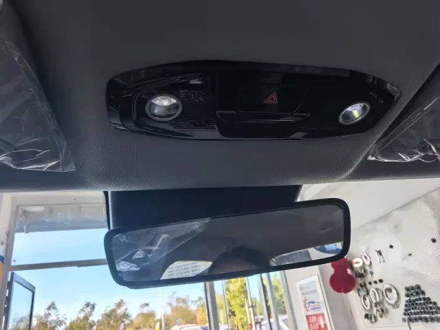 Geely Galaxy Stellar 6 — Фото автомобиля 14