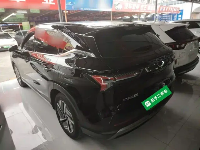 Wuling Starlight S — Фото автомобиля 4