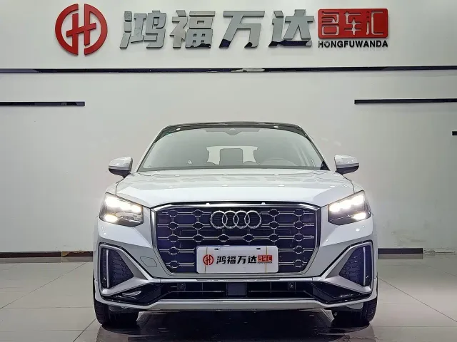 Audi Q2L — Фото автомобиля 2
