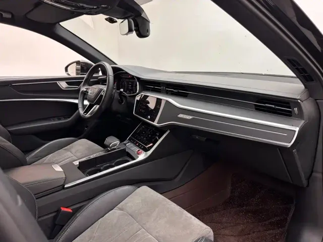 Audi A6L — Фото автомобиля 11
