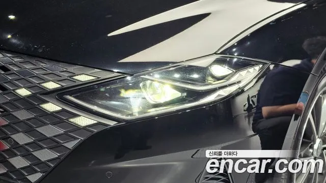 Hyundai Grandeur New — Фото автомобиля 7