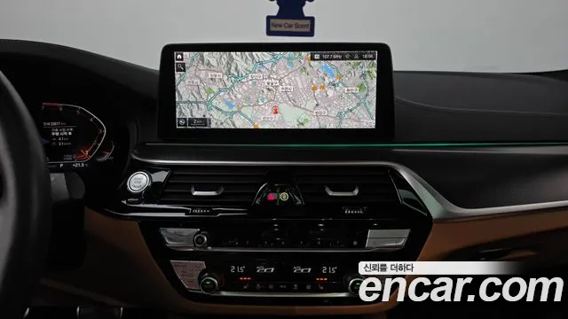 BMW 5 Series G30 — Фото автомобиля 18